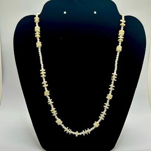 Mother of pearl necklace